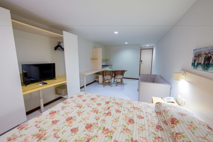 Imagen de la habitación del Hotel Voa Ambassador Flat. Foto 6