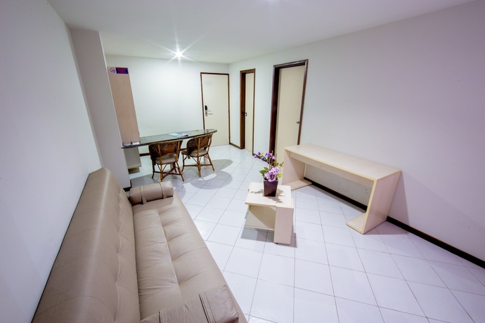 Imagen de la habitación del Hotel Voa Ambassador Flat. Foto 17