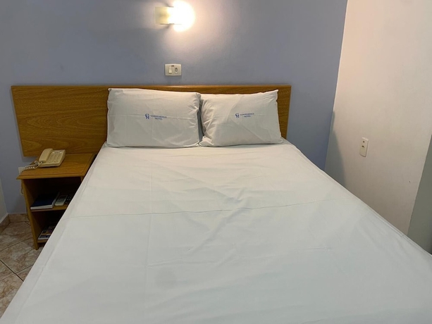 Imagen de la habitación del Hotel Voa Convenience. Foto 15
