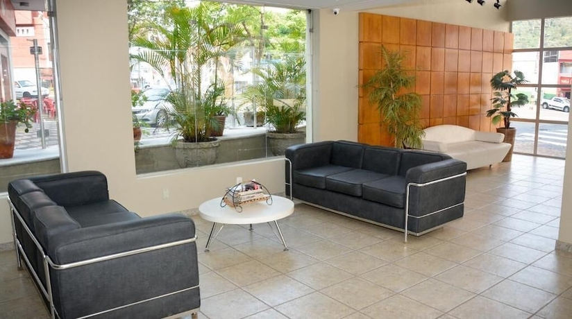 Imagen de los interiores del Hotel Voa Plazza. Foto 18