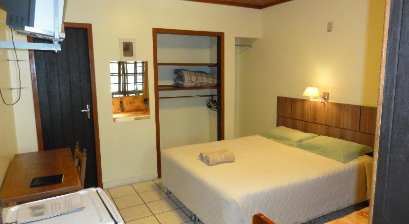 Imagen de la habitación del Hotel Voa Samuka. Foto 3