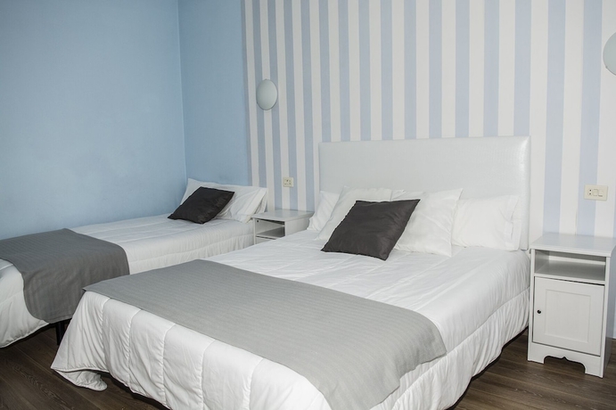 Imagen de la habitación del Hotel Voar. Foto 8