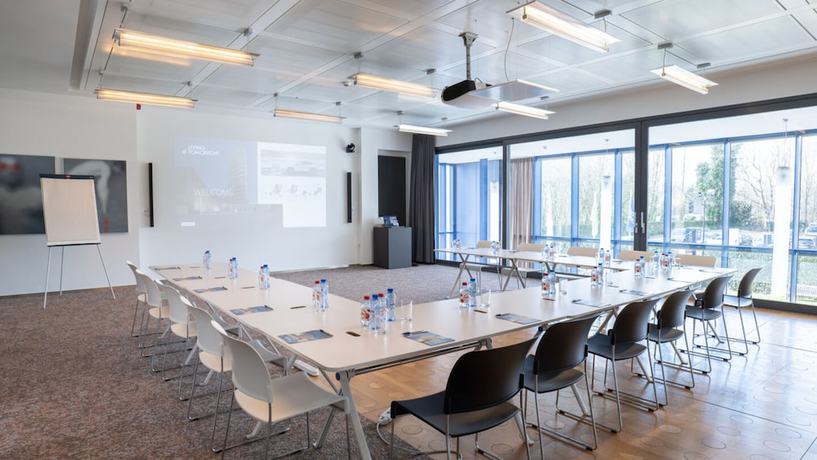 Imagen de los interiores del Hotel Voco Brussels City North, an IHG. Foto 14