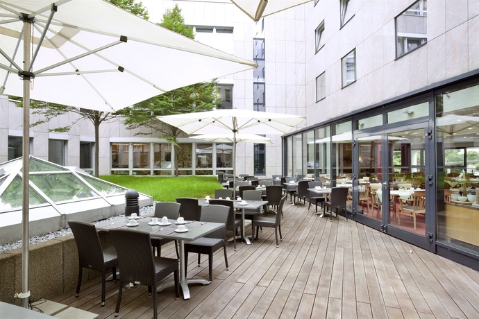 Imagen de los exteriores del Hotel Voco Dusseldorf Seestern, An Ihg. Foto 10