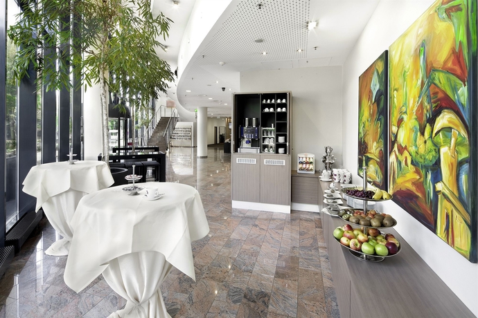 Imagen de los interiores del Hotel Voco Dusseldorf Seestern, An Ihg. Foto 14