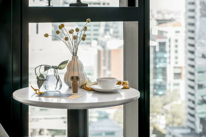 Imagen de la habitación del Hotel Voco Melbourne Central. Foto 25