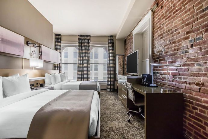Imagen de la habitación del Hotel Voco Napoleon Memphis by IHG. Foto 2