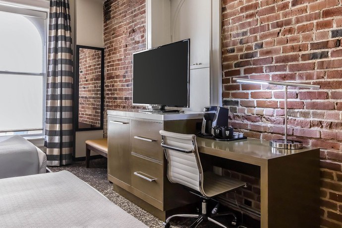 Imagen de la habitación del Hotel Voco Napoleon Memphis by IHG. Foto 3