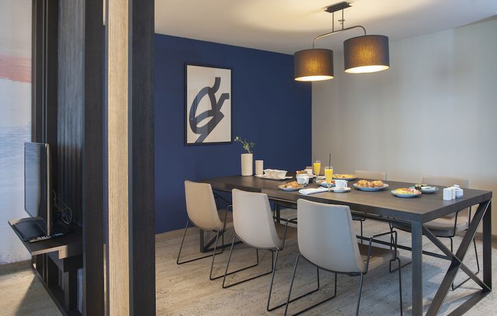 Imagen de la habitación del Hotel Voco Podgorica, An Ihg. Foto 9