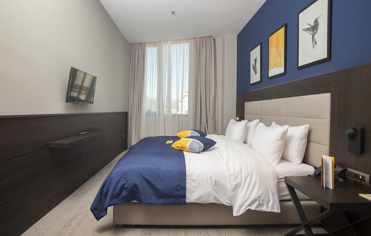 Imagen de la habitación del Hotel Voco Podgorica, An Ihg. Foto 13