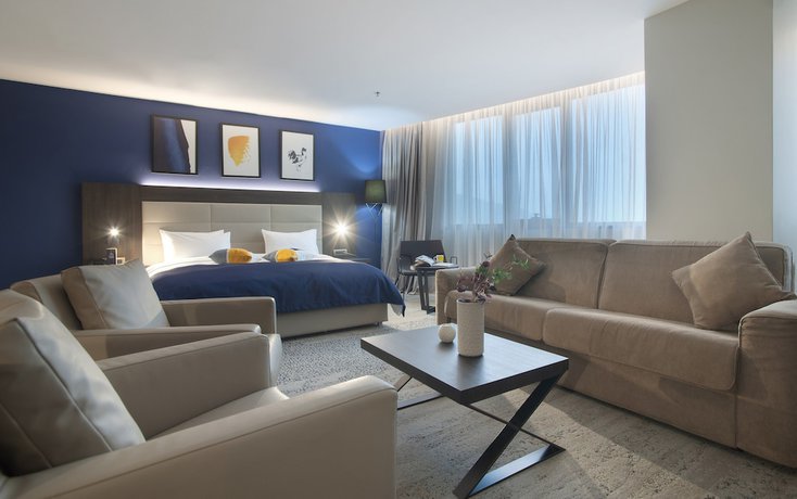 Imagen de la habitación del Hotel Voco Podgorica, An Ihg. Foto 16