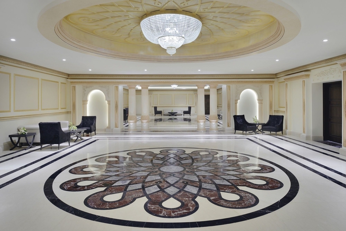 Imagen de los interiores del Hotel Voco Riyadh, An Ihg. Foto 10