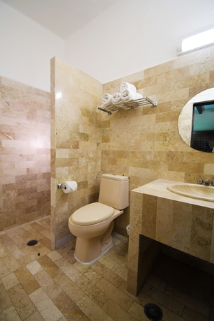 Imagen de la habitación del Hotel Voco Royalty Puebla Downtown, An Ihg. Foto 16