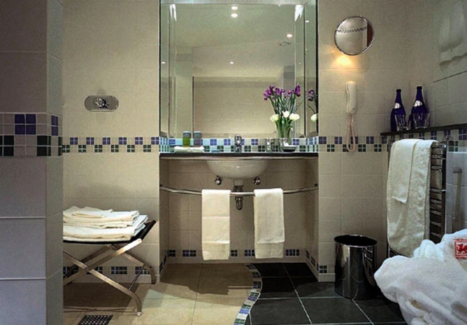 Imagen de la habitación del Hotel Voco St David's Cardiff, An Ihg. Foto 12