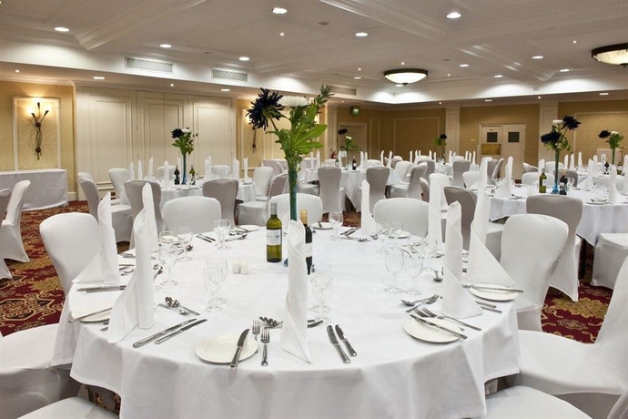 Imagen de los interiores del Hotel Voco St. John's Solihull, An Ihg. Foto 7