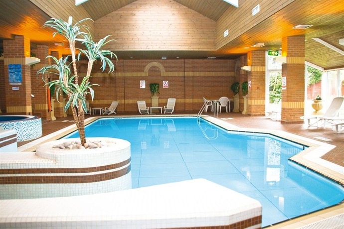 Imagen de la piscina del Hotel Voco St. John's Solihull, An Ihg. Foto 14
