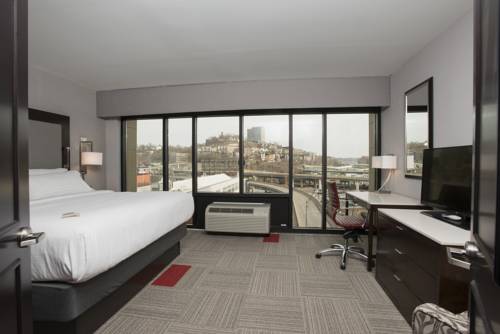 Imagen de la habitación del Hotel Voco The Clair Cincinnati Downtown by IHG. Foto 1