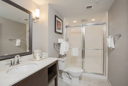 Imagen de la habitación del Hotel Voco The Clair Cincinnati Downtown by IHG. Foto 4