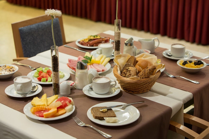 Imagen del bar/restaurante del Hotel Voco Vienna Prater, An Ihg. Foto 2