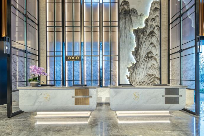 Imagen de los interiores del Hotel Voco Xiongan, An Ihg. Foto 17