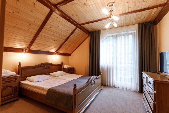 Imagen de la habitación del Hotel Voevodyno Resort. Foto 4