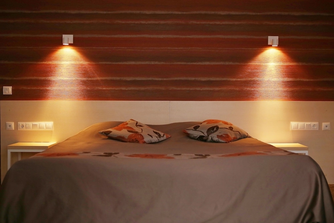 Imagen de la habitación del Hotel Voevodyno Resort. Foto 6