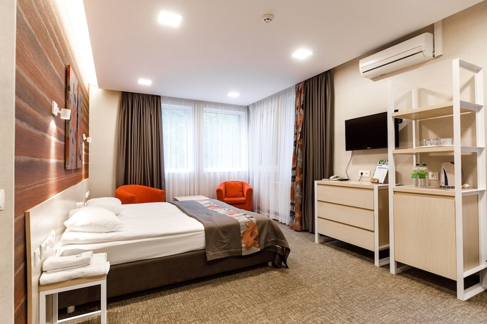 Imagen de la habitación del Hotel Voevodyno Resort. Foto 13