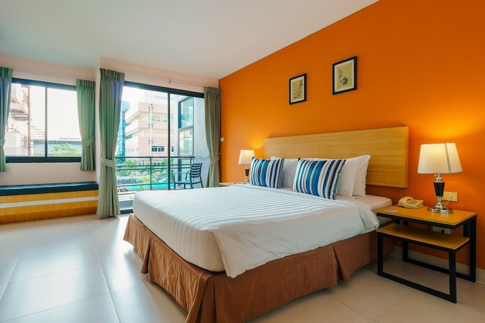 Imagen de la habitación del Hotel Vogue Pattaya. Foto 8