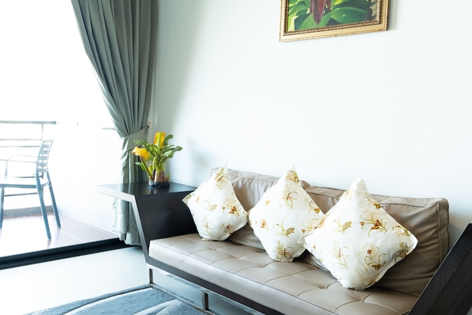 Imagen de la habitación del Hotel Vogue Pattaya. Foto 13