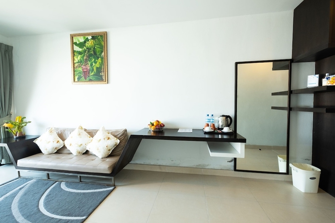 Imagen de la habitación del Hotel Vogue Pattaya. Foto 14