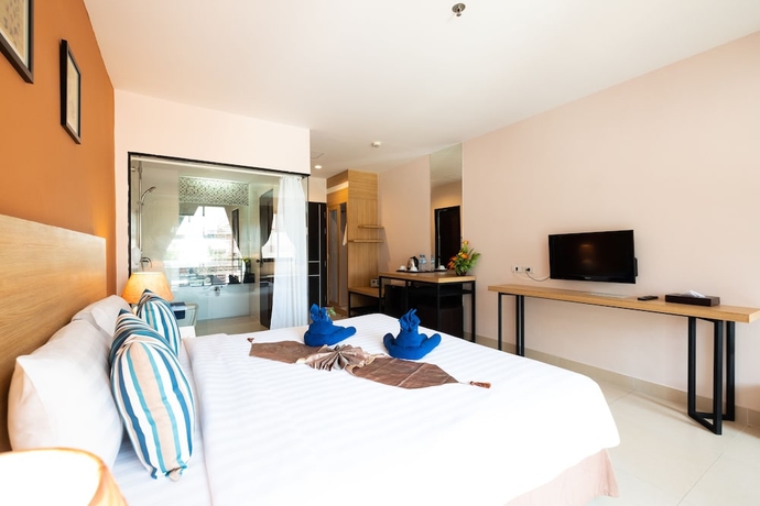 Imagen de la habitación del Hotel Vogue Pattaya. Foto 15