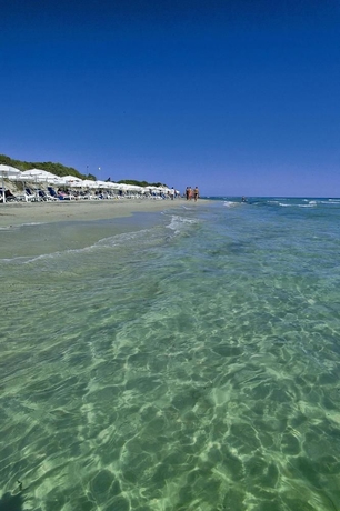 Imagen de los exteriores del Hotel Voi Alimini Resort. Foto 10