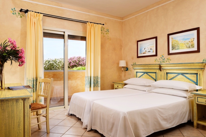 Imagen de la habitación del Hotel Voi Colonna Village. Foto 9