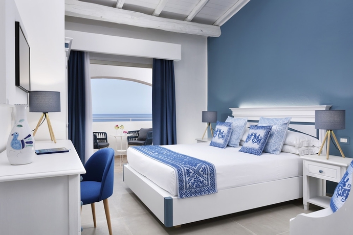 Imagen de la habitación del Hotel Voi Colonna Village. Foto 13