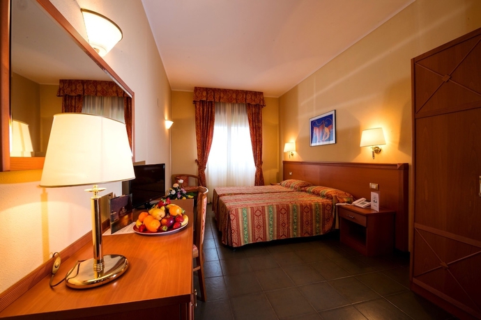 Imagen de la habitación del Hotel Voi Florio Resort. Foto 10