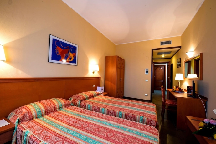 Imagen de la habitación del Hotel Voi Florio Resort. Foto 11