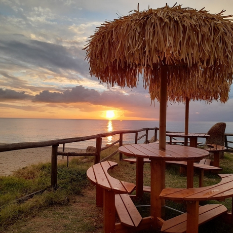 Imagen del bar/restaurante del Hotel Voi Le Muse Essentia. Foto 7