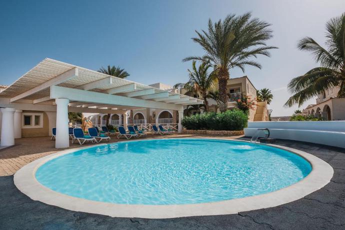 Imagen general del Hotel Voi Praia De Chaves Resort. Foto 16