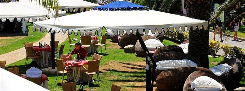 Imagen del bar/restaurante del Hotel Voi Tanka Village. Foto 2