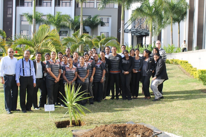 Imagen de los exteriores del Hotel Voila Bagatelle. Foto 15