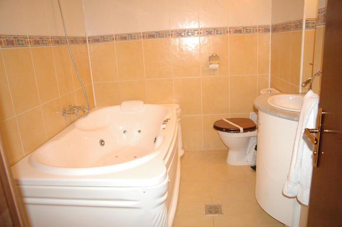 Imagen general del Hotel Voila Inn Constanta. Foto 5