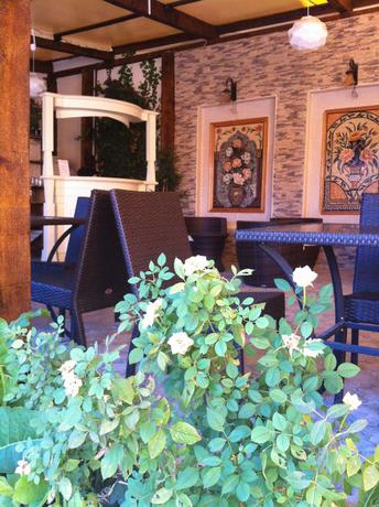 Imagen general del Hotel Voila Inn Constanta. Foto 17