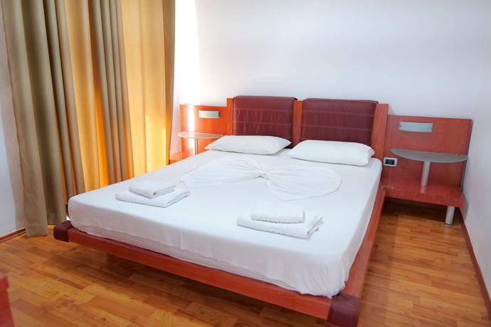 Imagen de la habitación del Hotel Vola, Sarande. Foto 20