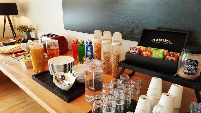 Imagen del bar/restaurante del Hotel Volcano. Foto 9