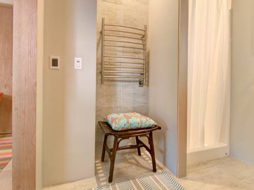 Imagen de la habitación del Hotel Volcano Village Estates. Foto 11