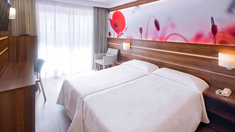 Imagen de la habitación del Hotel Volga, Calella. Foto 14