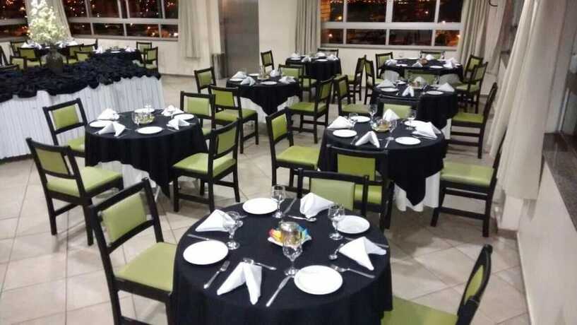 Imagen del bar/restaurante del Hotel Vollare. Foto 15