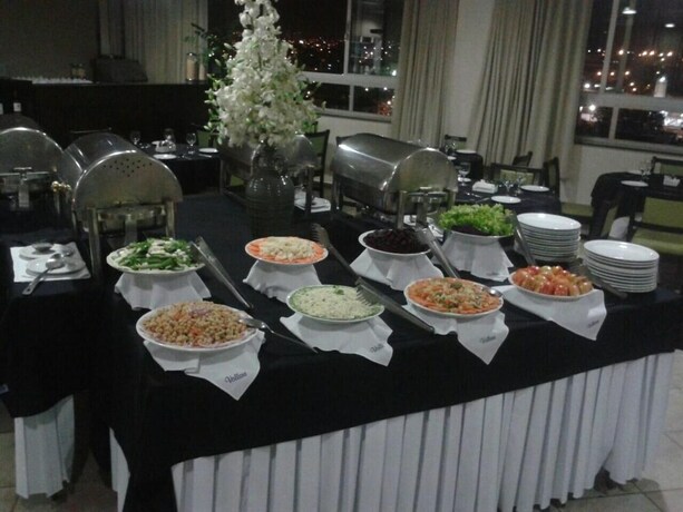 Imagen del bar/restaurante del Hotel Vollare. Foto 18