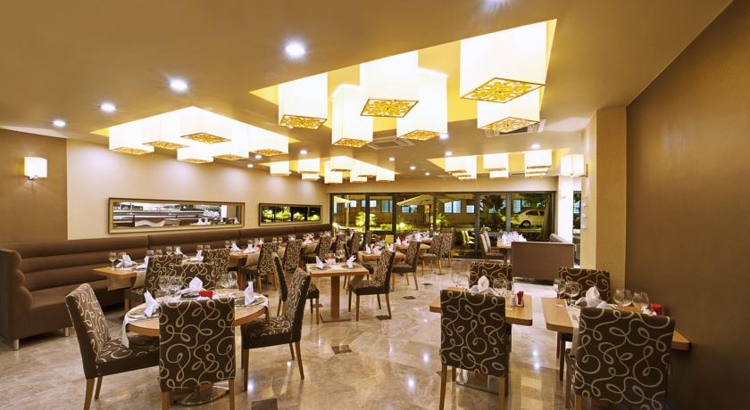 Imagen del bar/restaurante del Hotel Volley İzmir. Foto 3