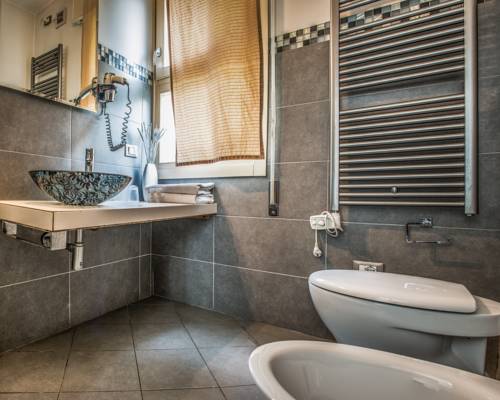 Imagen de la habitación del Hotel Volta. Foto 10